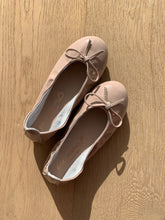 Afbeelding in Gallery-weergave laden, ELI ballerina nude lak
