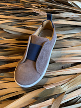 Afbeelding in Gallery-weergave laden, GALLUCCI slip-on taupe
