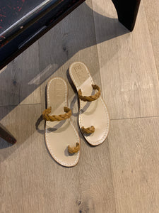 FLO teenslipper cognac vlecht