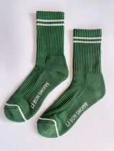 Afbeelding in Gallery-weergave laden, LE BON SHOPPE boyfriend socks moss
