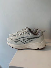 Afbeelding in Gallery-weergave laden, HI-TEC fizo runner wit grijs
