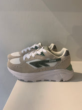 Afbeelding in Gallery-weergave laden, HI-TEC shadow runner beige saliegroen
