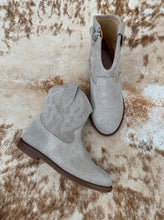 Afbeelding in Gallery-weergave laden, OCRA cowboylaarsje beige

