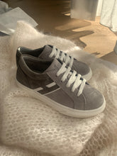 Afbeelding in Gallery-weergave laden, HOGAN sneaker grijs
