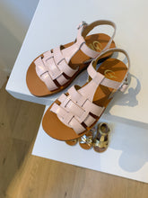 Afbeelding in Gallery-weergave laden, GALLUCCI nude sandaal
