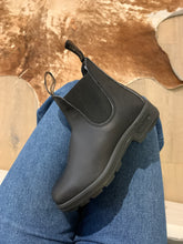 Afbeelding in Gallery-weergave laden, BLUNDSTONE boot zwart glad leder
