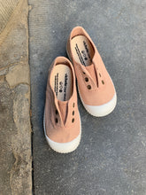 Afbeelding in Gallery-weergave laden, VICTORIA slip-on ballet
