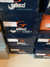 Afbeelding in Gallery-weergave laden, GALLUCCI slip-on taupe
