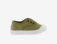 Afbeelding in Gallery-weergave laden, VICTORIA slip-on oliva
