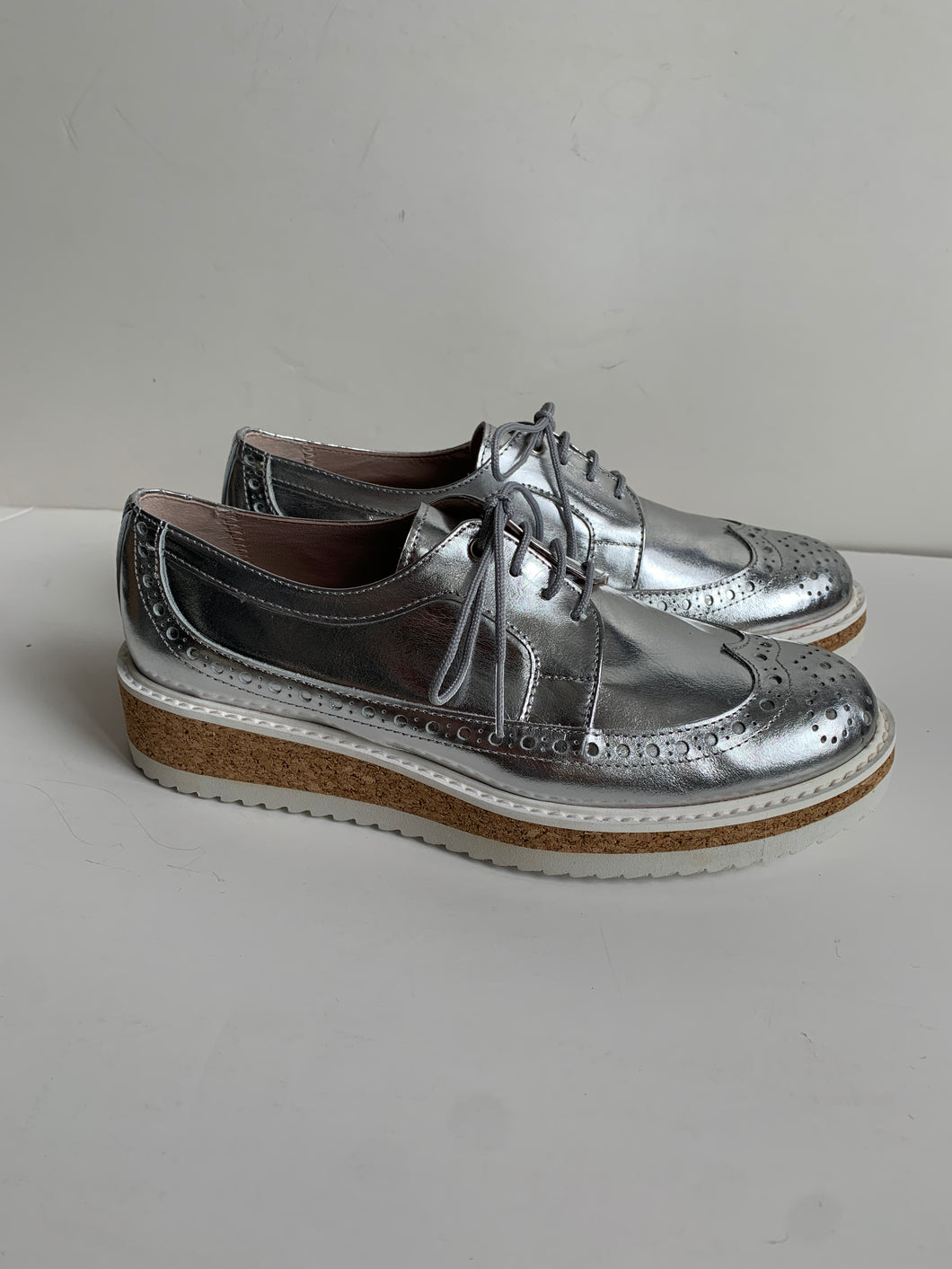ELI plateau derbyschoen zilver