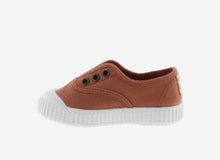 Afbeelding in Gallery-weergave laden, VICTORIA slip-on roest
