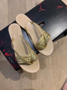 FLO slipper goud vlechtjes