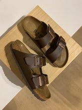 Afbeelding in Gallery-weergave laden, BIRKENSTOCK arizona bruin
