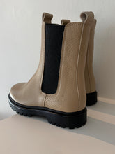 Afbeelding in Gallery-weergave laden, ANGULUS boot beige
