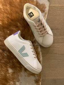 VEJA sneaker veter lila munt