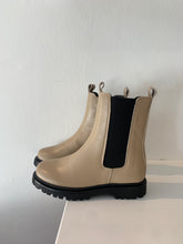 Afbeelding in Gallery-weergave laden, ANGULUS boot beige
