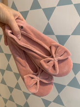 Afbeelding in Gallery-weergave laden, ISOTONER ballerinapantoffel oudroze

