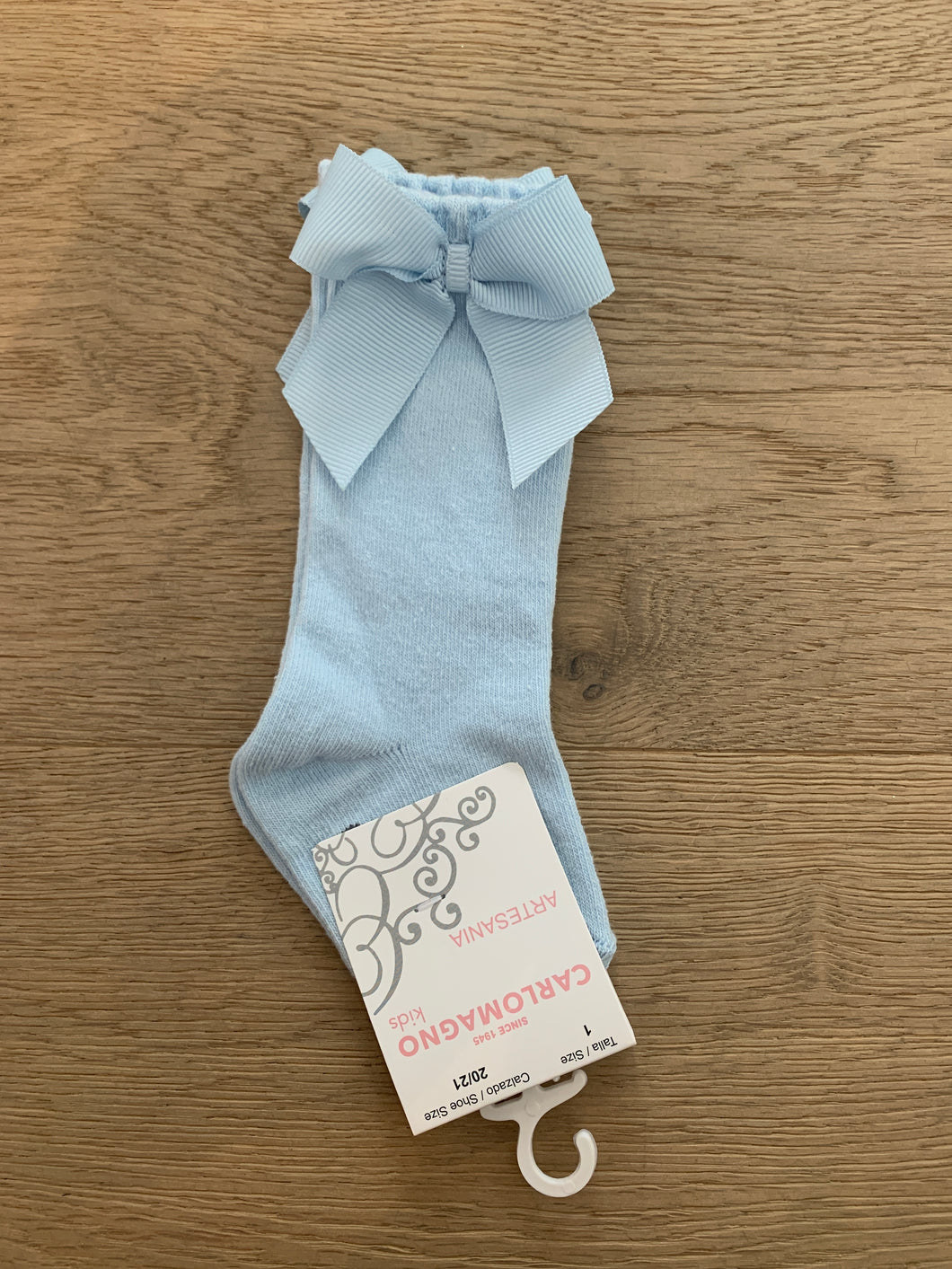 CARLOMAGNO kniekous strik celeste