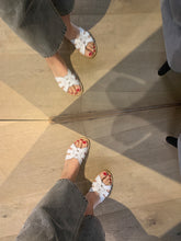 Afbeelding in Gallery-weergave laden, FLO slipper wit
