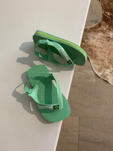 Afbeelding in Gallery-weergave laden, HAVAIANAS baby brasil munt
