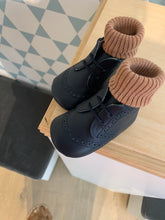 Afbeelding in Gallery-weergave laden, TRICATI baby veterschoen donkerblauw
